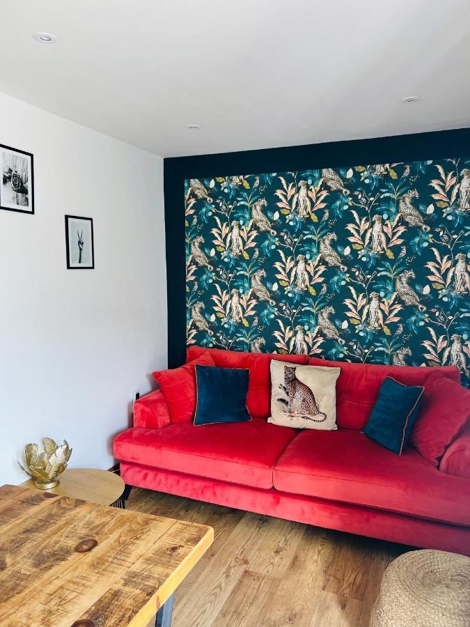 The Little Cottage By Truabode Holiday Lets & Short Lets Newquay - Parking, Wifi & Pet Friendly Brauneberg Exterior photo